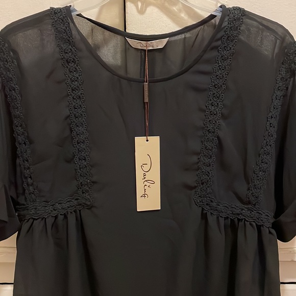 Sheer crop top - Picture 2 of 3